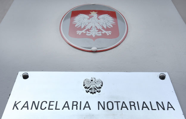 W skargach do RPO powtarzają się zarzuty wobec notariuszy /Stanisław Kowalczuk /East News