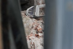 W Skierniewicach runęła ściana budynku. Zginął robotnik