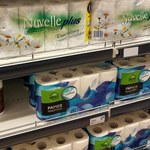 W sklepach widać wyraźny wzrost cen papieru toaletowego. Branża już zapowiada kolejne podwyżki