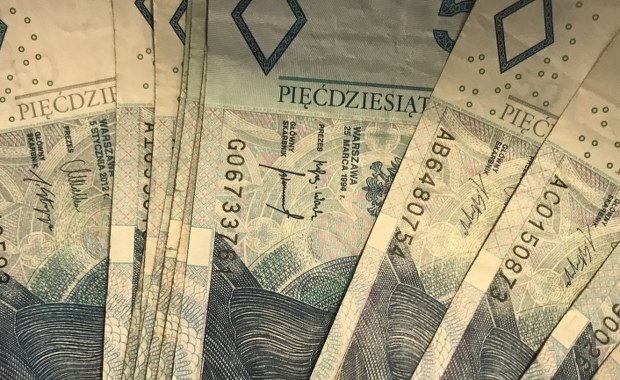 W słupskim hospicjum znaleziono reklamówkę, a w niej... sto tysięcy złotych