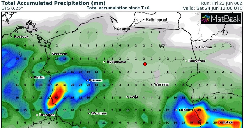 W sobotę w wielu miejscach kraju trzeba się liczyć z intensywnymi opadami deszczu /wxcharts /