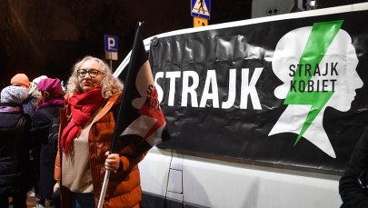 W środę strajki kobiet w 40 miastach