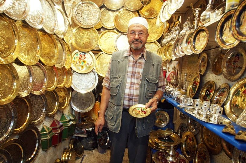 W stolicy Tunezji czeka na turystów mnóstwo atrakcji /123RF/PICSEL