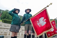 W strugach deszczu. 79. rocznica zwycięskiej dla Polski bitwy pod Monte Cassino