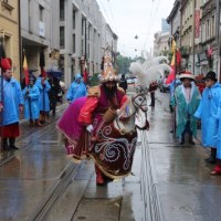 Jak co roku na ulice Krakowa wybiegł harcować Lajkonik