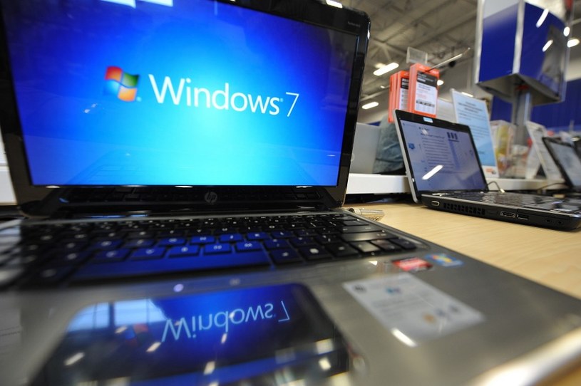 W styczniu Microsoft oficjalnie przestanie w pełni wspierać Windowsa 7 - co dalej z jego użytkownikami? /AFP