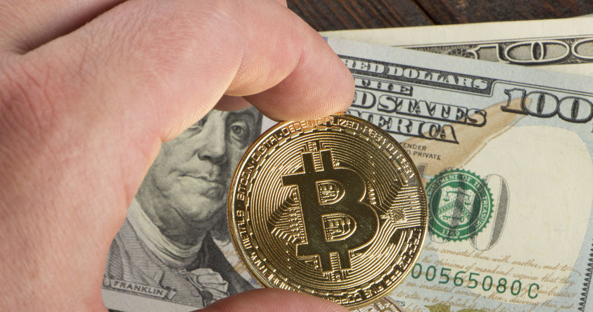 W świąteczny weekend bitcoin osiągał niewidziany od prawie dwóch tygodni poziom 50-51 tysięcy dolarów /123RF/PICSEL