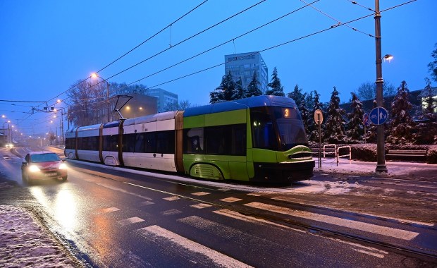 W Szczecinie nadal bez części tramwajów. "Wtórne oblodzenie"