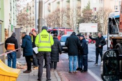 W Szczecinie tramwaj uderzył w kamienicę