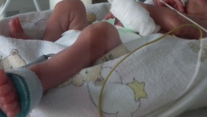 W szpitalu w Chojnicach 13-latka urodziła dziecko. Ojcem jest 20-letni znajomy