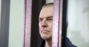 "W takich warunkach nie siedzi prawie nikt". Pięć lat za kratami Andrzeja Poczobuta