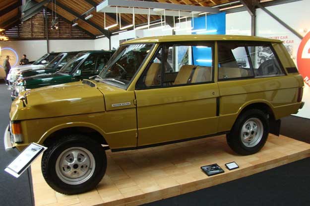 W tamtejszym muzeum zostały wyeksponowane m.in. cztery generacje Range Rover'ów /INTERIA.PL