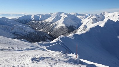 W Tatrach bardzo ślisko. Obowiązuje lawinowa "jedynka"
