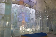 W Tatrach powstała lodowa światynia 