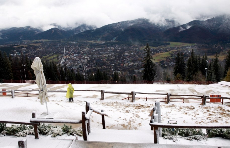 W Tatrach spodziwany jest wiatr halny /Grzegorz Momot /PAP