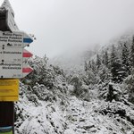 W Tatrach zapanowała zima. "Warunki dla turystów są bardzo złe"