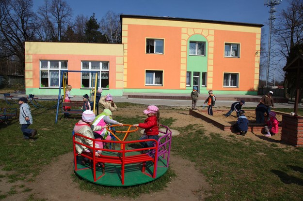 W tegorocznym naborze do przedszkoli w Łodzi dostępnych jest ponad 17 tys. miejsc dla dzieci /Agnieszka Wyderka /RMF FM