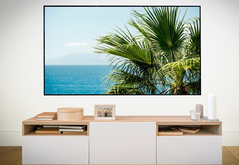 W telewizorach OLED matryca nie wymaga dodatkowego podświetlenia /123RF/PICSEL