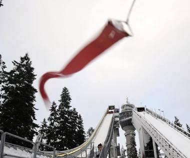 W Titisee-Neustadt mocno wieje. Kwalifikacje skoczków w sobotę