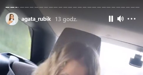 W trakcie jazdy dziewczyny podrygiwały do starego hitu "Bilyje rozy", https://www.instagram.com/agata_rubik/ /Instagram