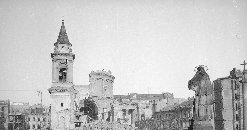 W trakcie wojny zniszczono 90 procent zabytkowej zabudowy Warszawy /Z archiwum Narodowego Archiwum Cyfrowego