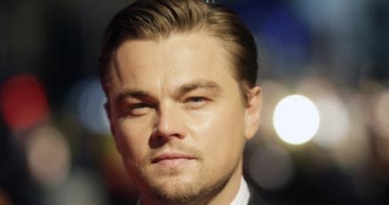 W tropikalnej dżungli DiCaprio zbuduje nowoczesny kurort /AFP