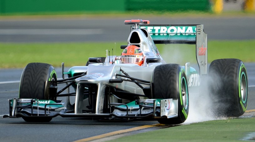 W trudnych warunkach Schumacher radził sobie najlepiej /AFP