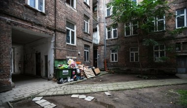 W tych rodzinach znacząco wzrosło skrajne ubóstwo. "Chaos i brak waloryzacji"
