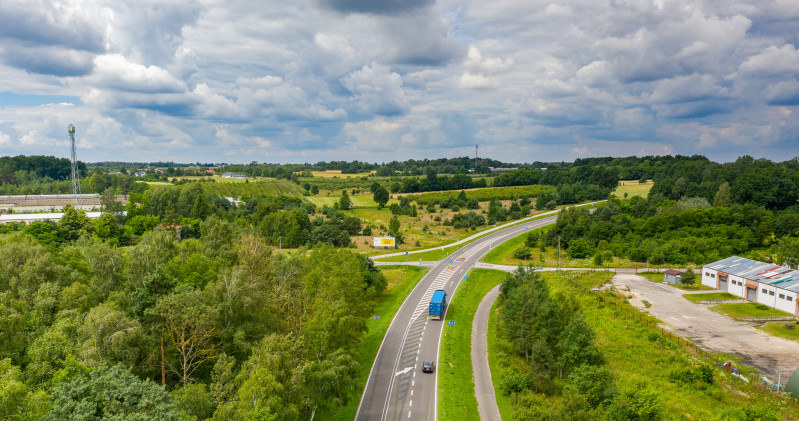 W tym miejscu pobiegnie autostrada /Informacja prasowa