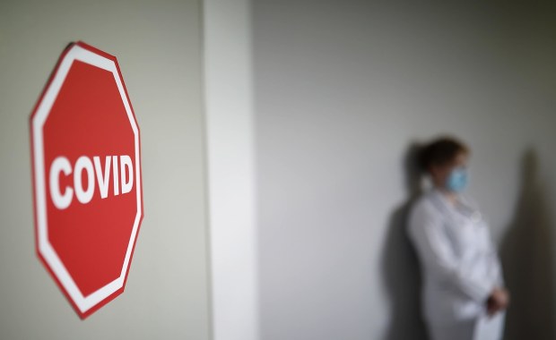 W tym roku zmarło w Polsce o 60 tysięcy ludzi więcej niż w 2019. Gorzej było po wojnie tylko raz