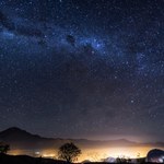 Zajmujący się astronomią