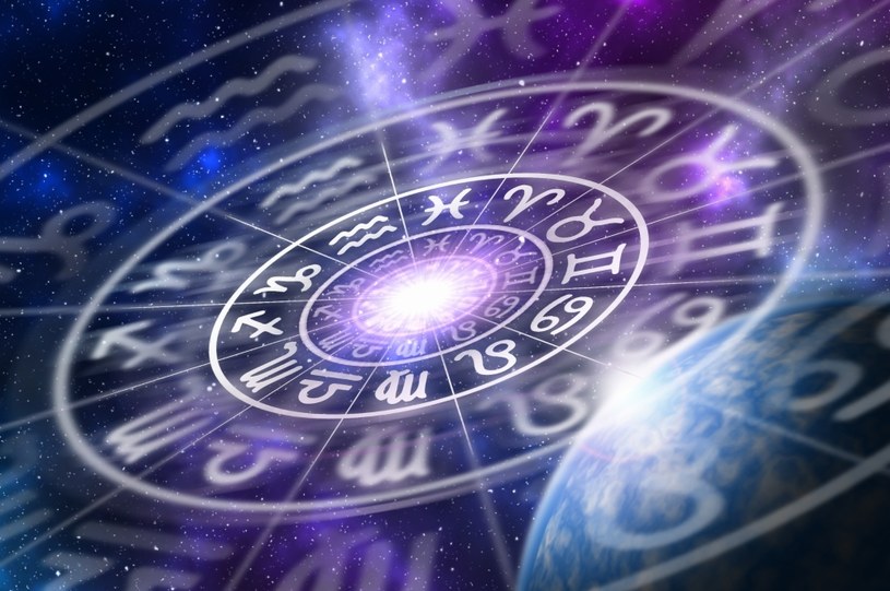 W tym tygodniu część znaków zodiaku może liczyć na spore szczęście /123RF/PICSEL