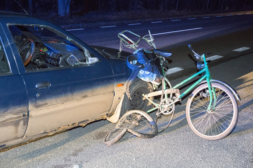 W tym zderzeniu rowerzysta został ciężko ranny /Marek Maliszewski  /Reporter