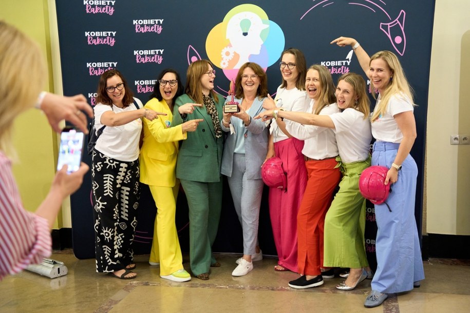 W ubiegłym roku po raz pierwszy wręczono nagrodę "Kobieta Rakieta". Otrzymała ją Katarzyna Nowak-Dzieszko - asystentka na Politechnice Krakowskiej /Materiały prasowe