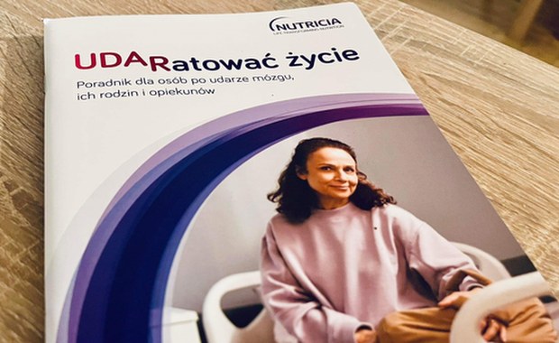 W UCK w Katowicach powstał poradnik dla pacjentów po udarze oraz ich bliskich