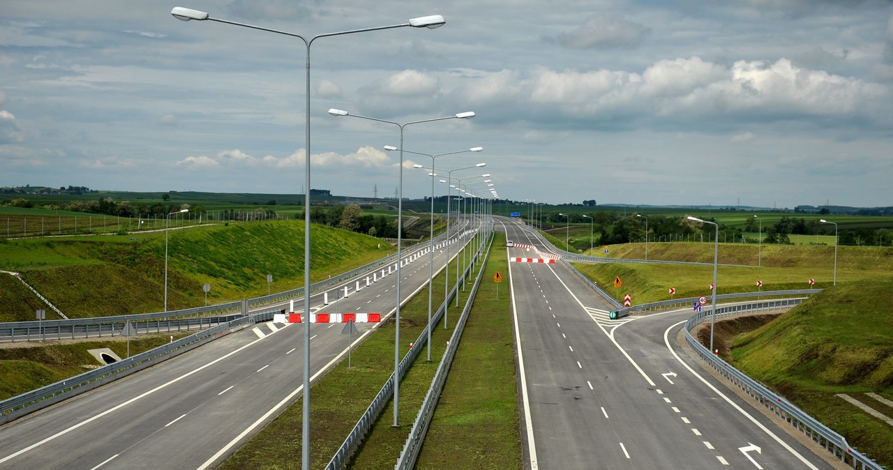 W wakacje autostradą A4 da się przejechać całą Polskę /Łukasz Solski /East News