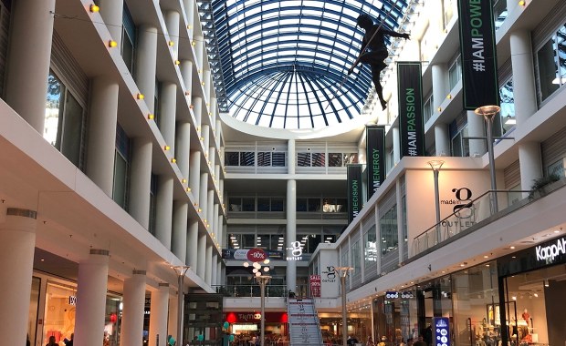W Warszawie powstaje nowoczesna galeria handlowa. Inwestor podał szczegóły