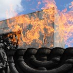 W Warszawie zawyły syreny. 82. rocznica wybuchu powstania w getcie warszawskim 