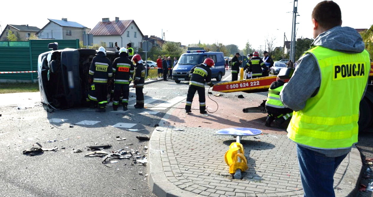 W weekend na drogach zginęło 30 osób /Policja