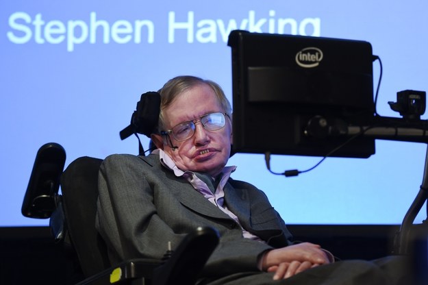 W wieku 76 lat zmarł światowej sławy brytyjski astrofizyk Stephen Hawking /PAP/EPA