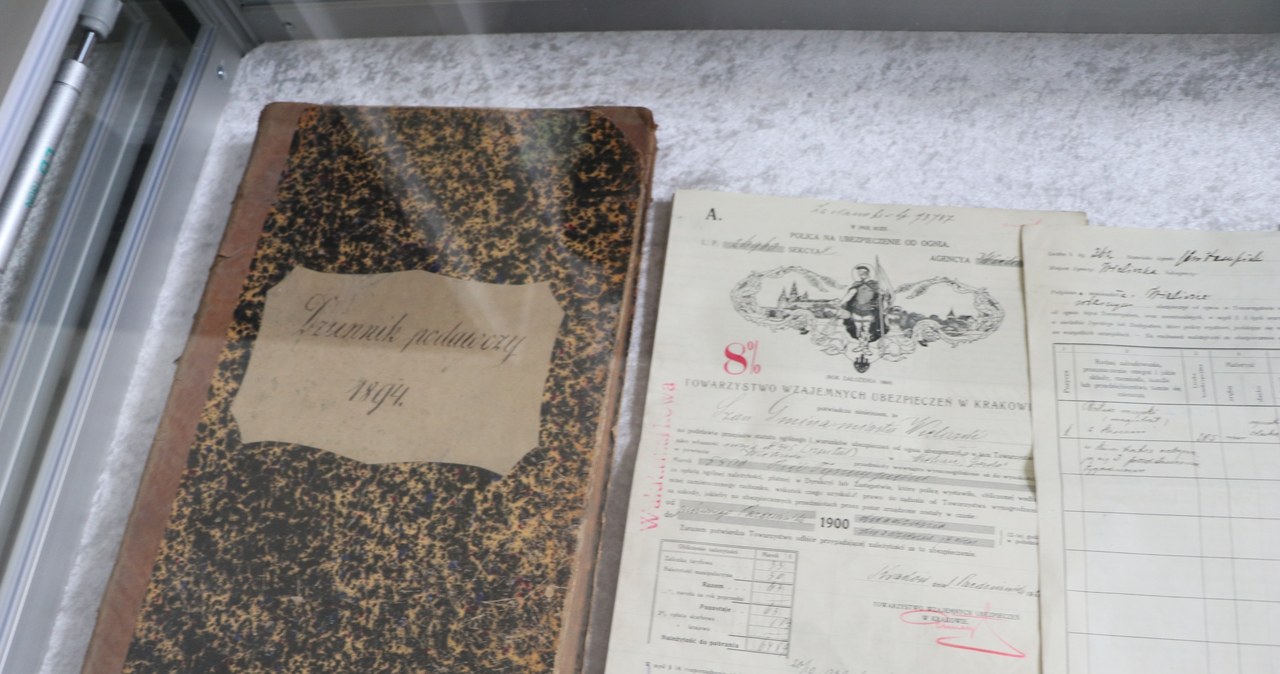W Wieliczce odkryto ponad pół tysiąca dokumentów