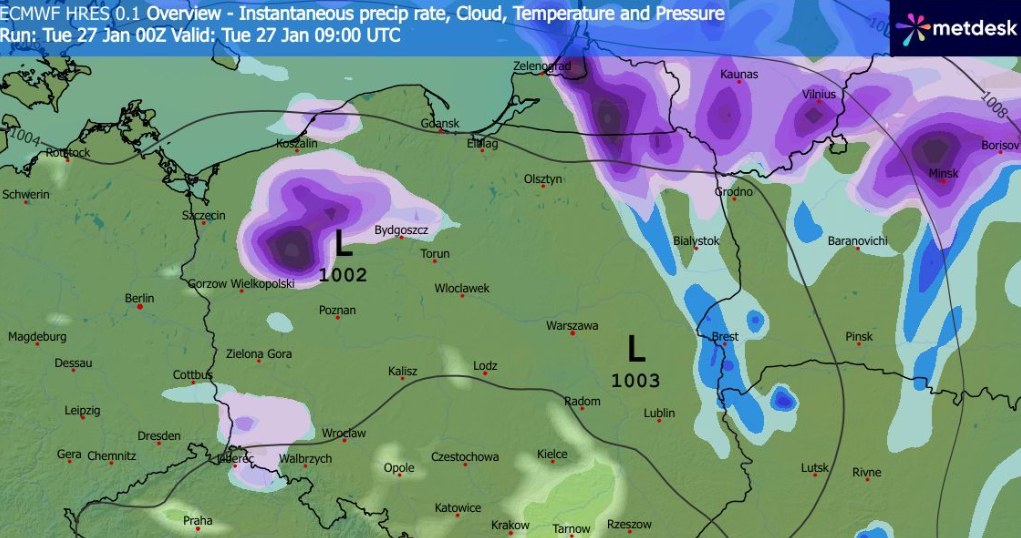 W wielu miejscach popada słaby deszcz, a lokalnie na północy również śnieg. Na północnym wschodzie opady mogą być marznące /WXCharts /