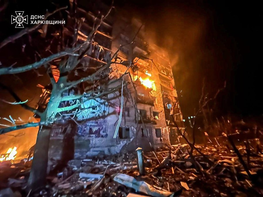 W wyniku ataku rakietowego na miasto Bałaklija zginęły trzy osoby, a 13 zostało rannych /ДСНС України /Facebook