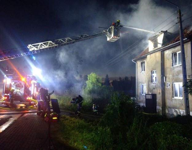 W wyniku pożaru do szpitali trafiło 9 osób /Państwowa Straż Pożarna