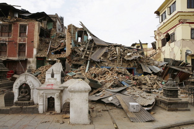 W wyniku trzęsienia zniszczonych zostało wiele zabytków /Narendra Shrestha /PAP/EPA