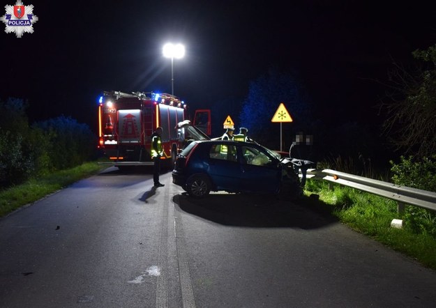 W wyniku wypadku dwie osoby zostały zabrane do szpitala /KMP Zamość /