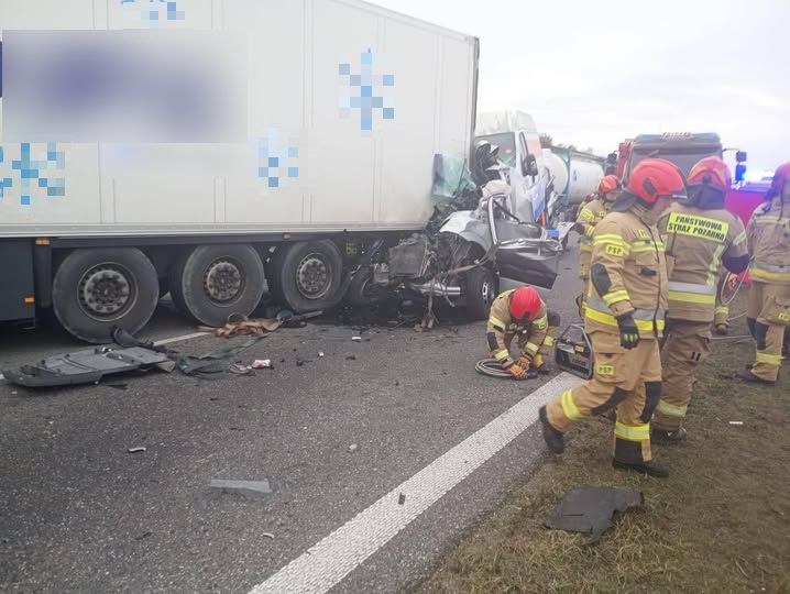 W wyniku wypadku jedna osoba została ranna /Facebook/Policja Żyrardów /Policja