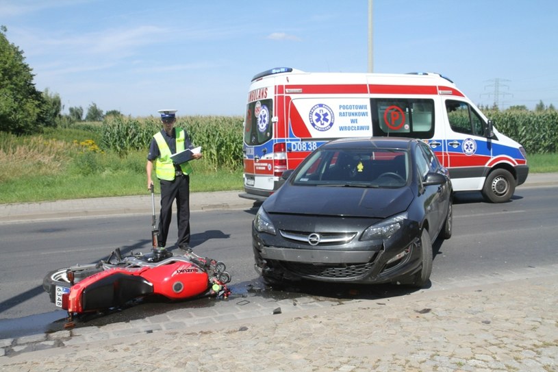 W wypadkach ginie coraz więcej motocyklistów i rowerzystów /Jarosław Jakubczak / Polska Press /East News