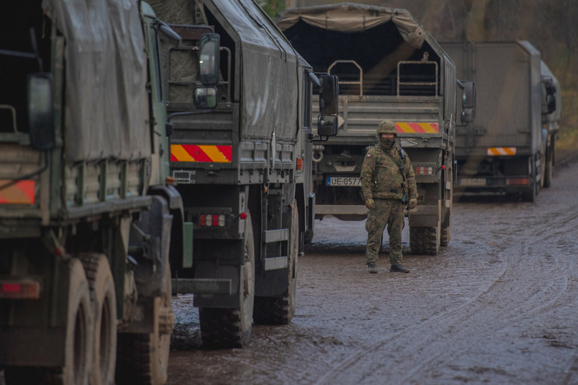 W wypadku brała udział wojskowa ciężarówka (fot. ilustracyjne) /Piotr Hukalo /East News