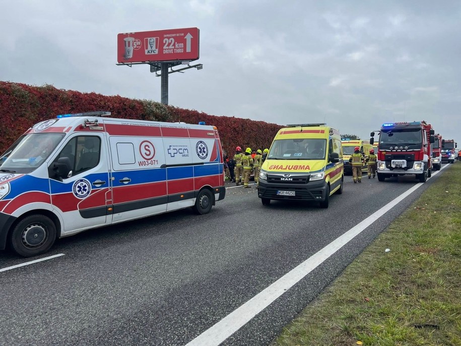 W wypadku poszkodowanych zostało 11 osób /Komenda Powiatowa Państwowej Straży Pożarnej w Grójcu /